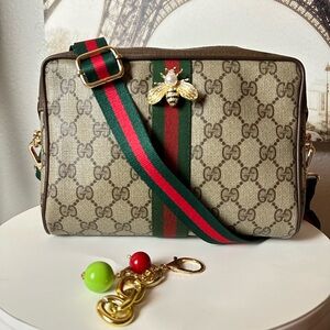 Gucci Beige GG Supreme Canvas Crossbody with Green and Red Web Stripe